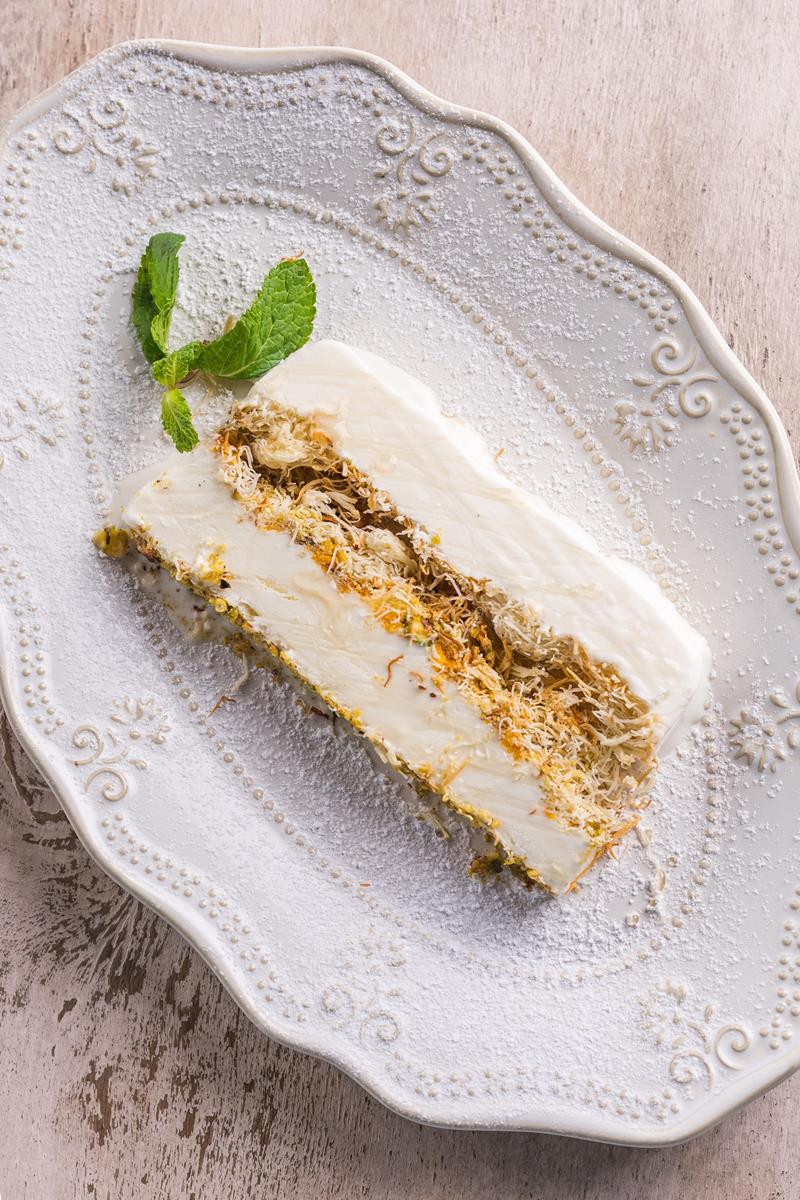 Мороженое Катаифи с фисташками и чачей